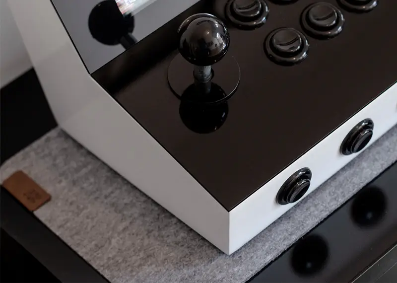 Pocket Arcade detail